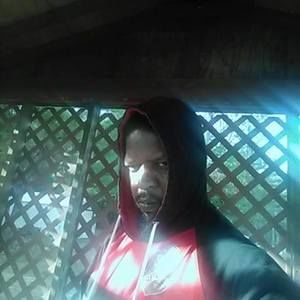 Meet your Posher, Derrick